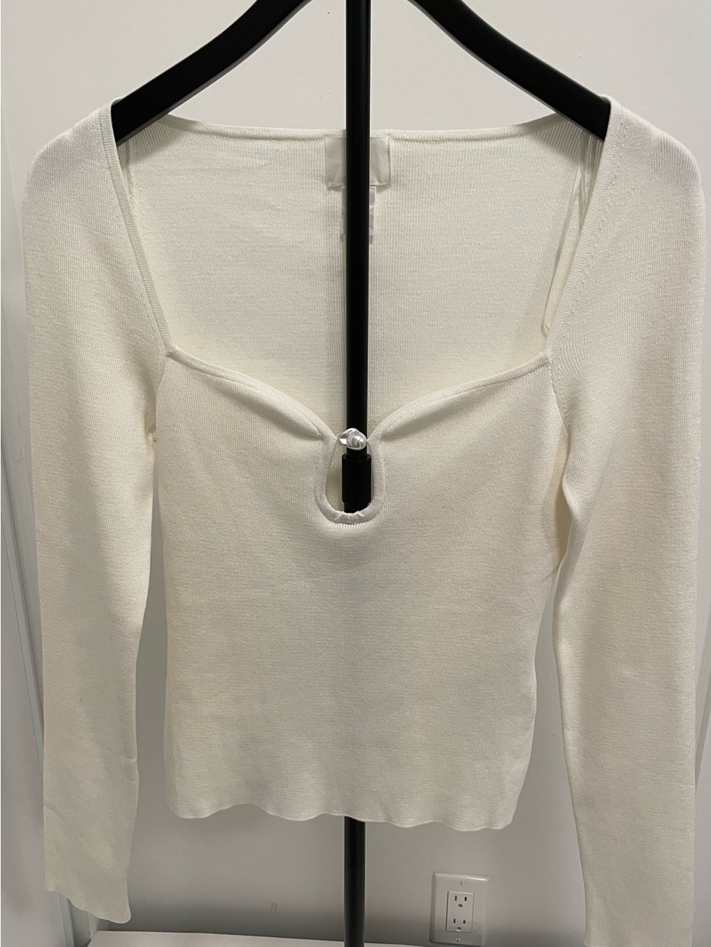 H&M Off-White Long Sleeve Square Neck Knit Top - Picture 2 of 6